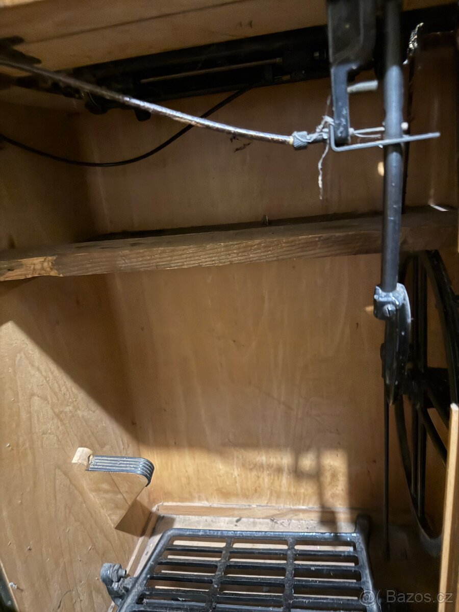 Šicí stroj Zentina - 5