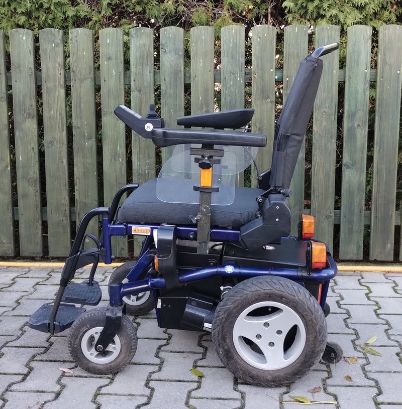 05-Elektrický invalidní vozík Meyra Champ - 5