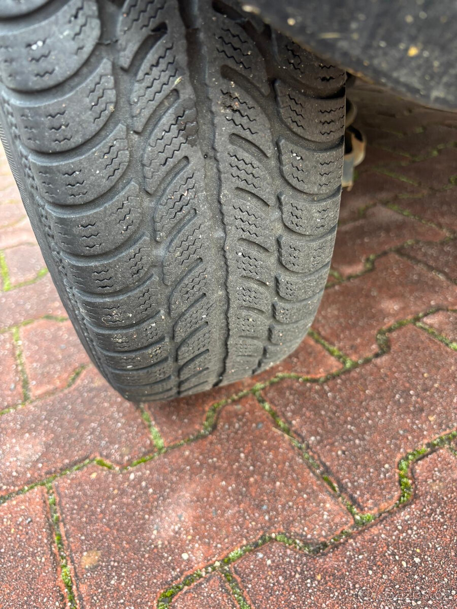 Volkswagen Fox, třídveřový - 5