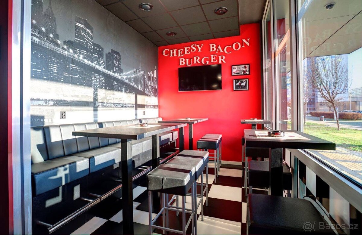 Kompletní vybavení barové-restaurace - 5