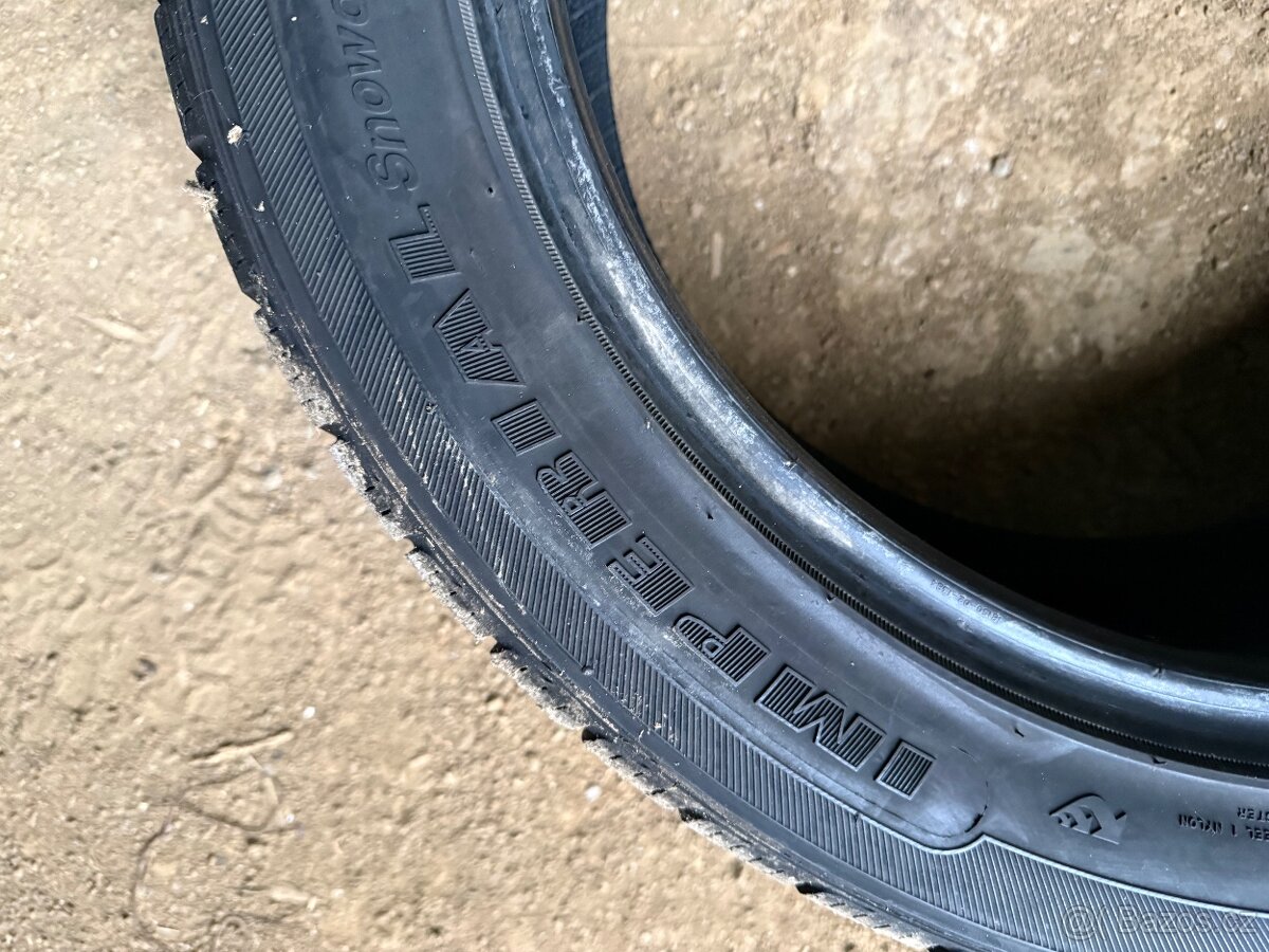 prodám zimní 235/50/18 Imperial - 5