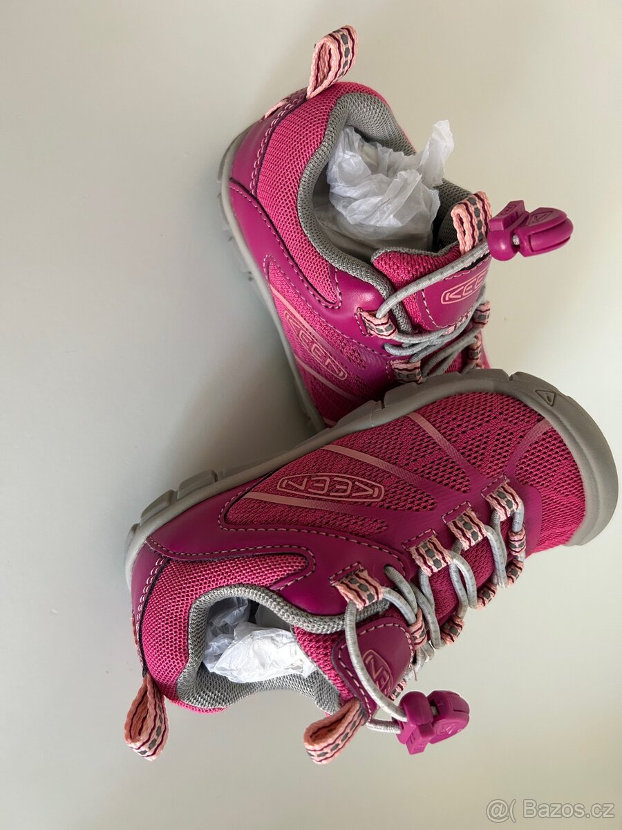 Nové dívčí boty zn.Keen - 5