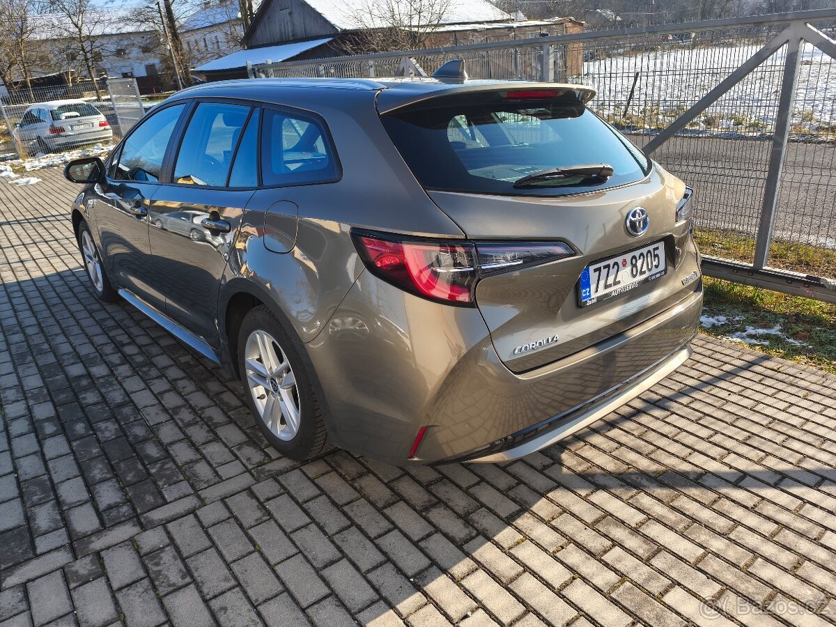 TOYOTA COROLLA 1,8 HYBRID E-CVT TOURING SPORT 23TIS KM - 5