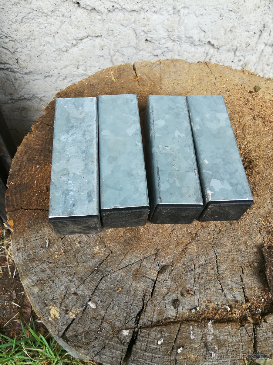 Dřevěné křeslo - 5