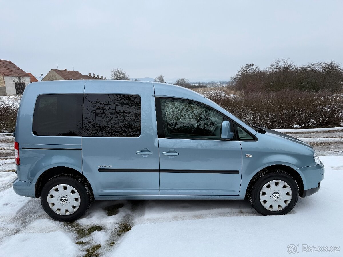 Vw Caddy Style 1.9tdi,7 mist,vyhř.sed,tempomat - 5