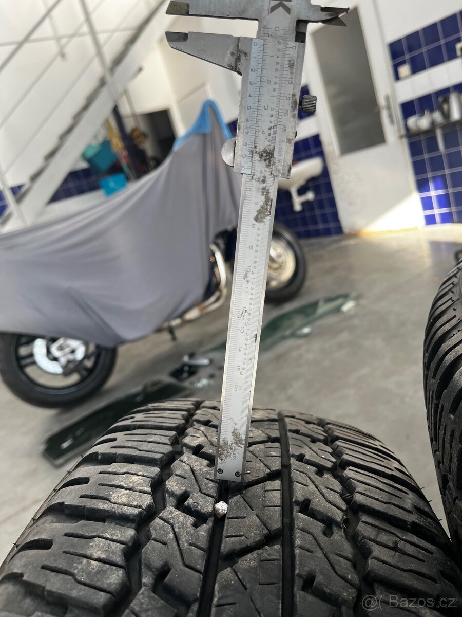 Toyota Hilux Disky - 5