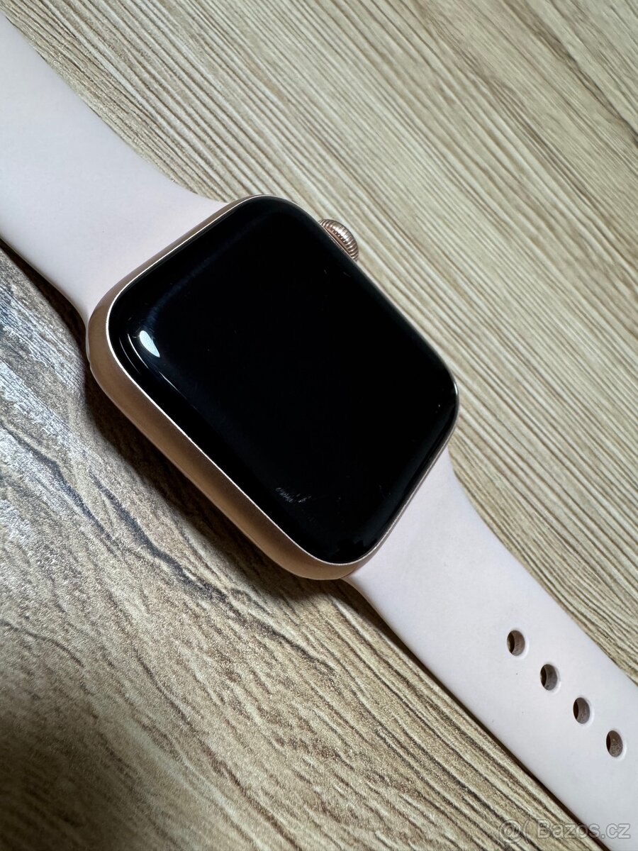 Apple Watch 5 40mm - 5