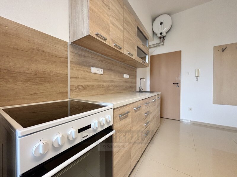 Pronájem bytu 1+kk 19 m² - 5