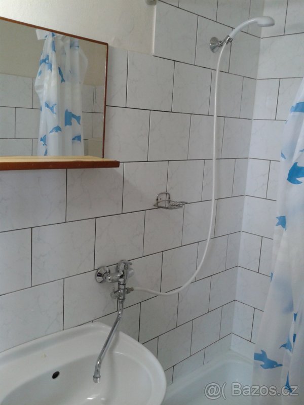 U METRA - LEVNÉ BYDLENÍ - 5