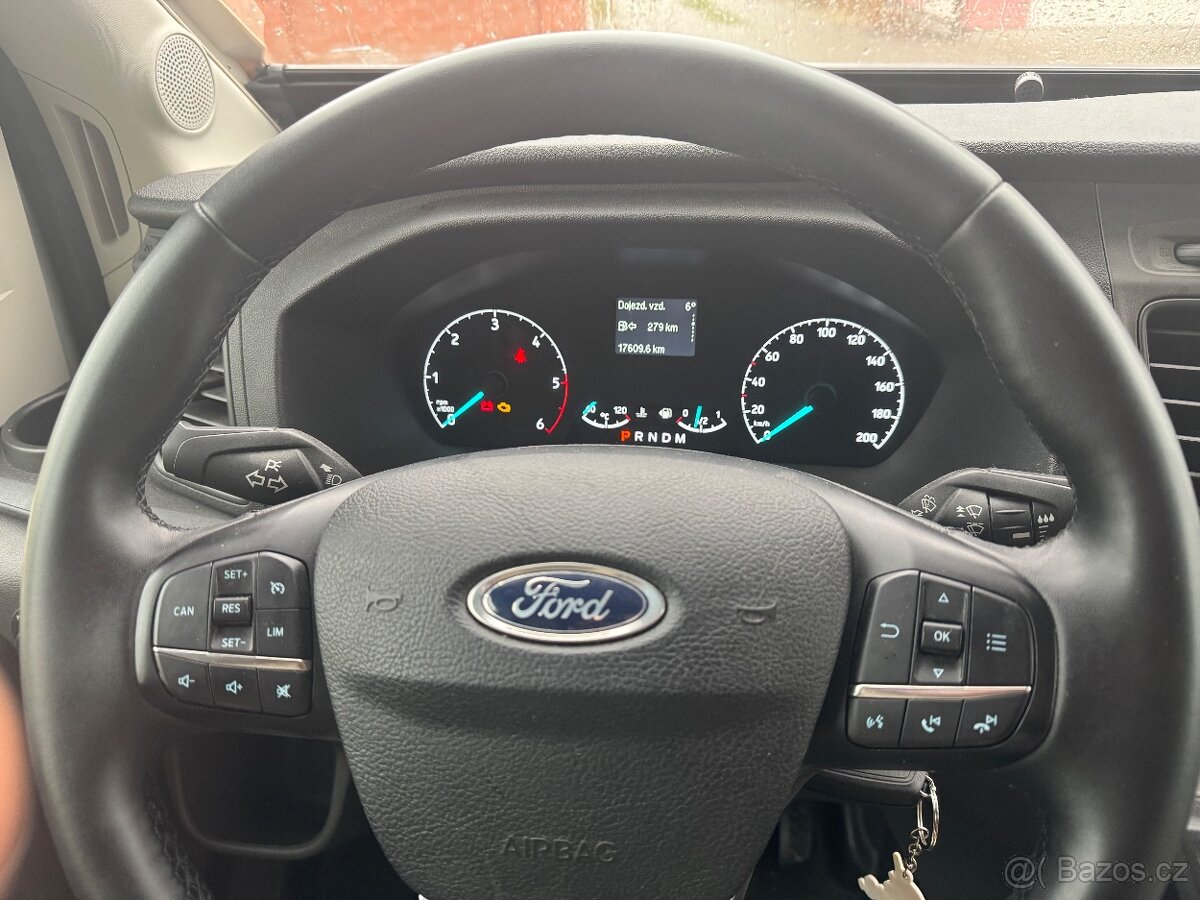 obytný polointegrovany vůz Giottiline Siena 395 pro 5 os. - 5