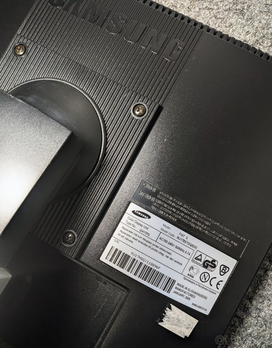 Monitor Samsung SyncMaster 710T - 5