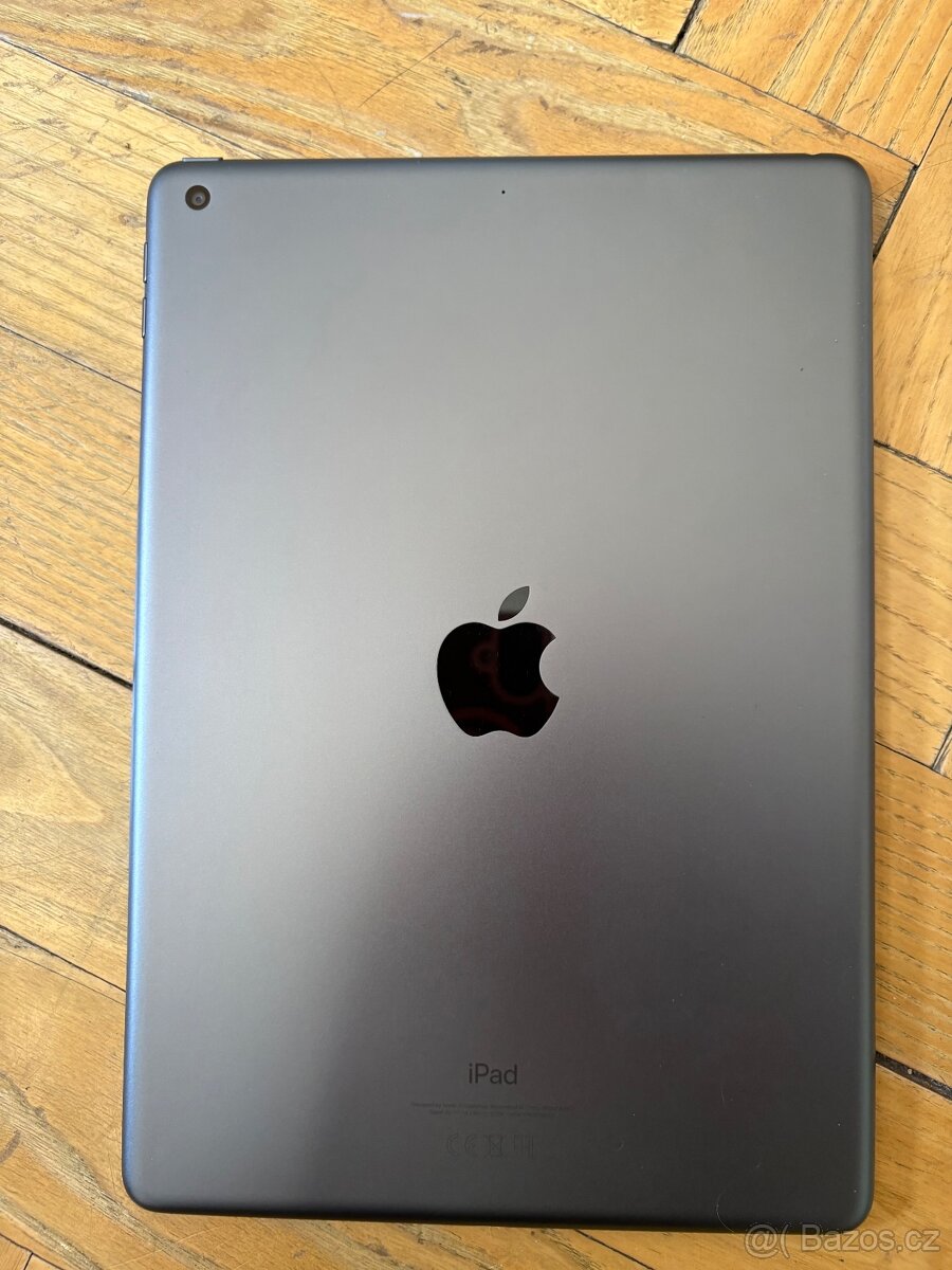 iPad 9 (64GB) + Apple Pencil + bezdrátová klávesnice - 5