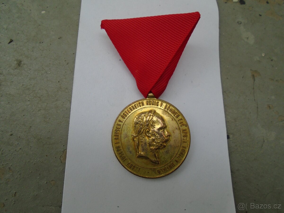 ODZNAKY MINCE A VYZNAMENANÍ - 5