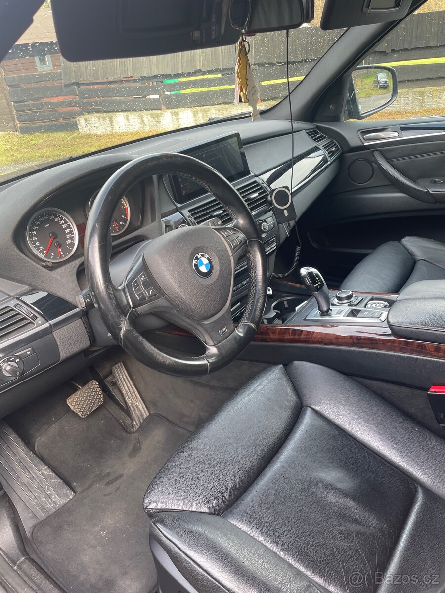 Bmw X5 e70 4.8 V8 - 5