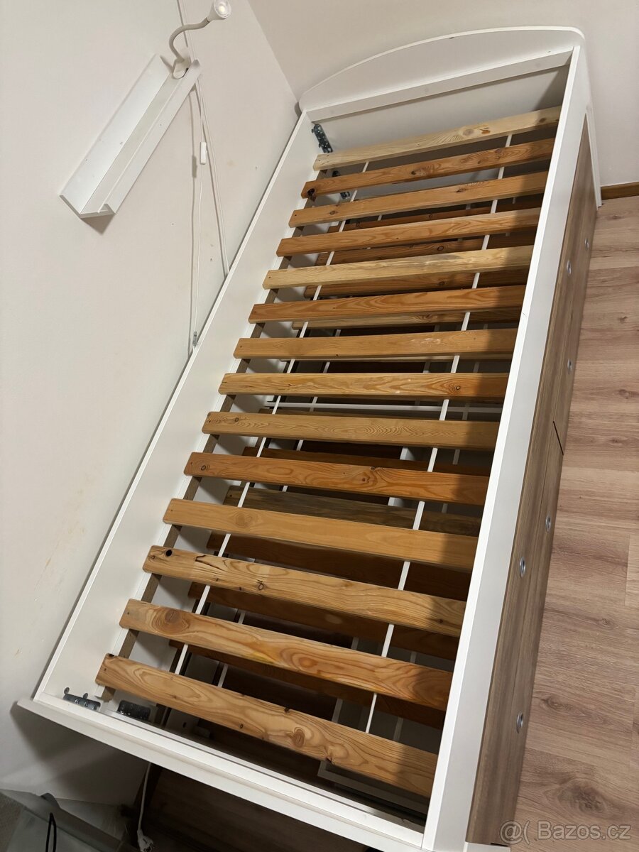 Dvoulůžková postel IKEA 200cm90cm - 5