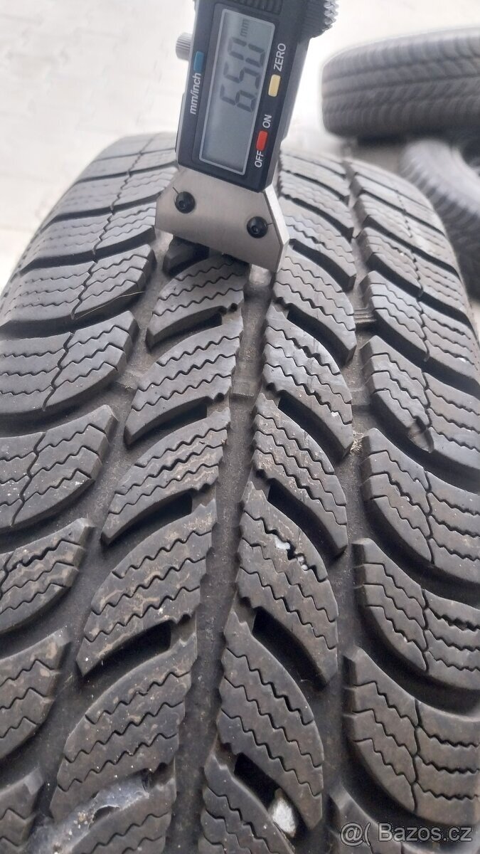 Prodám zimní sadu Citroen,Peugeot 185/65/15 - 5