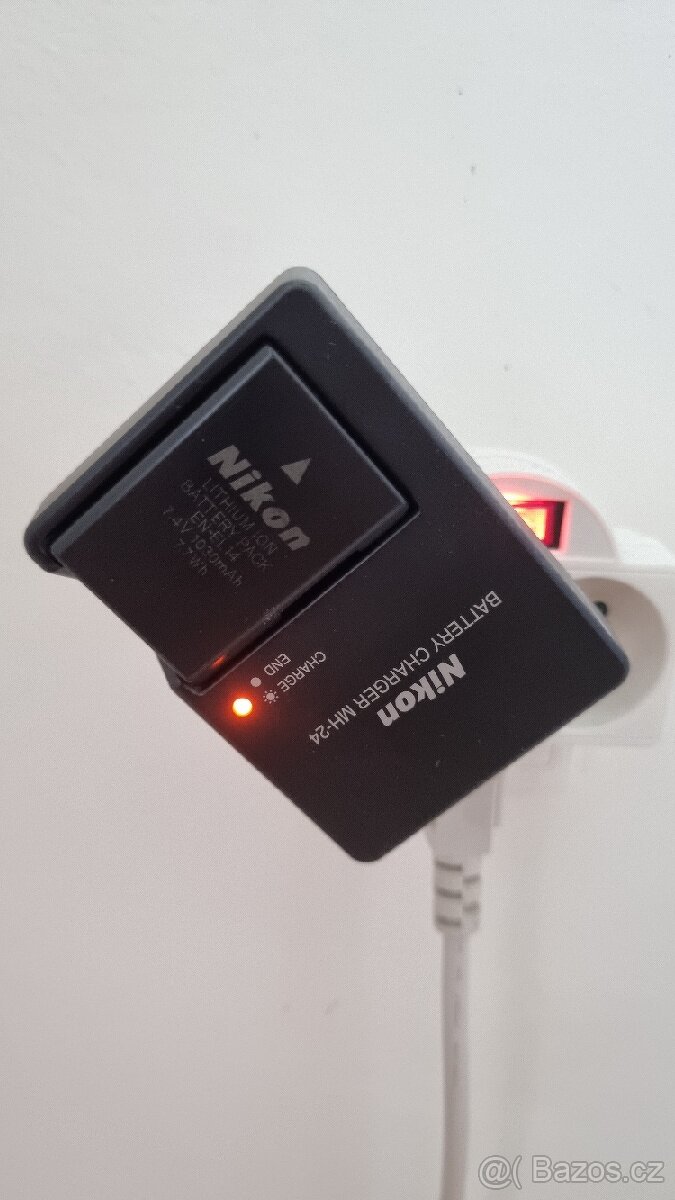 Prodám Nikon D3200 + 18-55mm s kompletní výbavou - 5