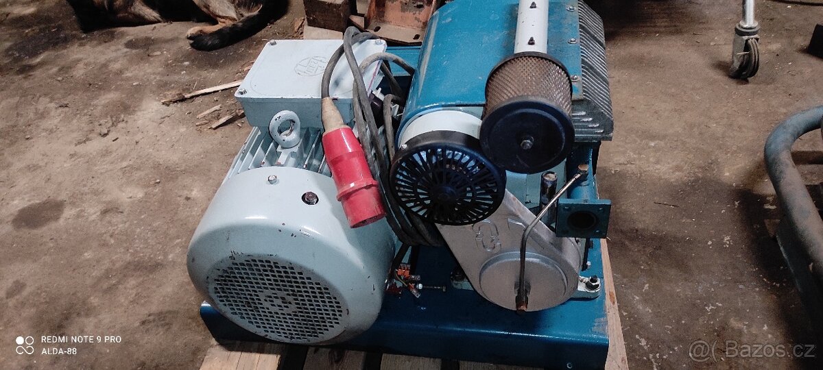 Kompresor Orlík tři pístový - 5