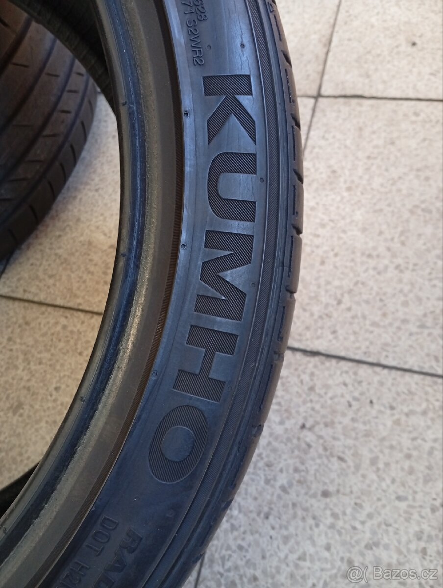 LETNÍ 225/40R18 - 5