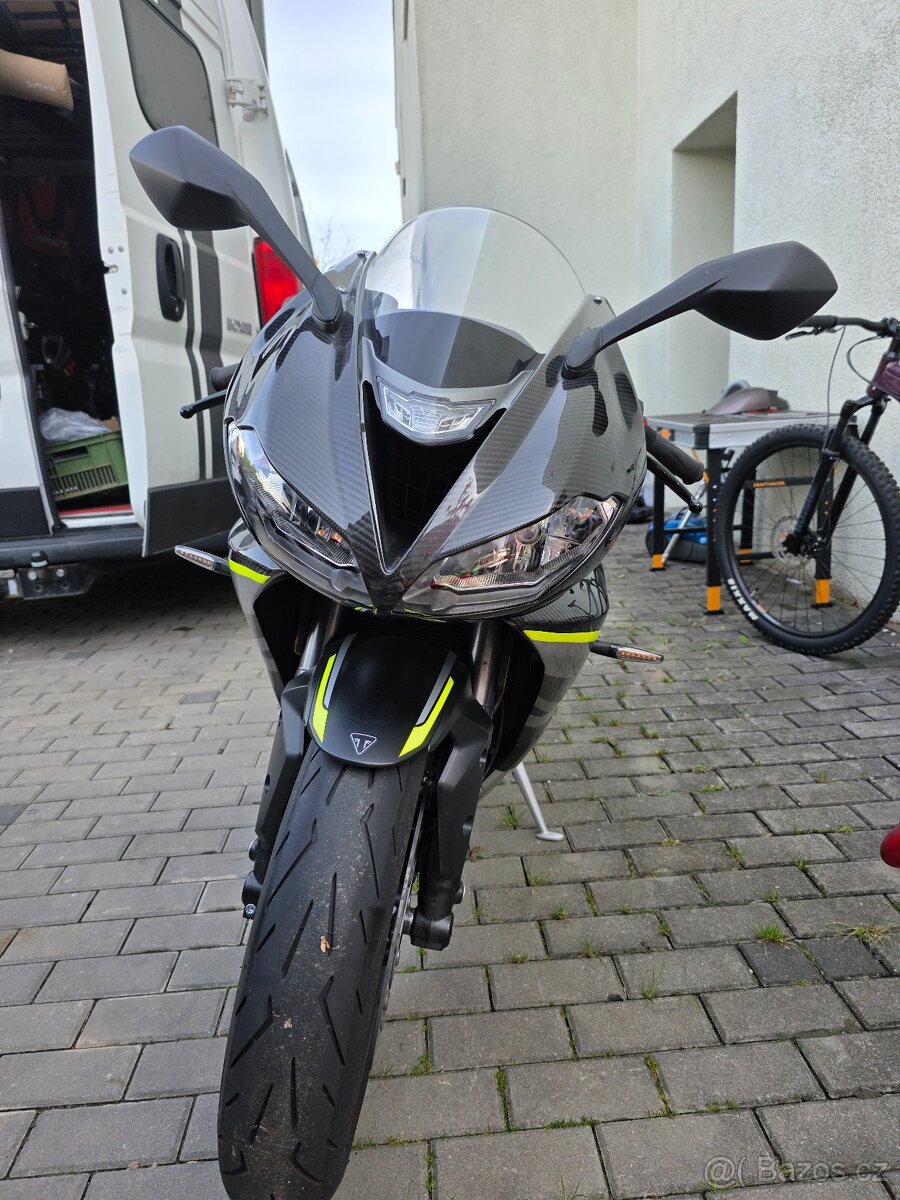 Triumph Street Triple RS - 5