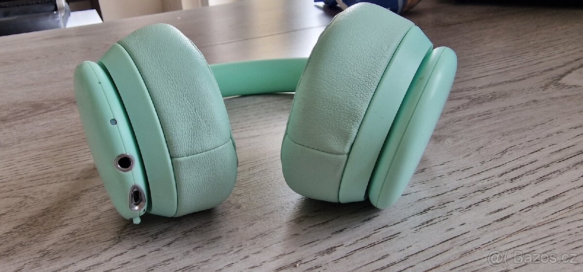 Bezdrátová zelená sluchátka L425 - 5