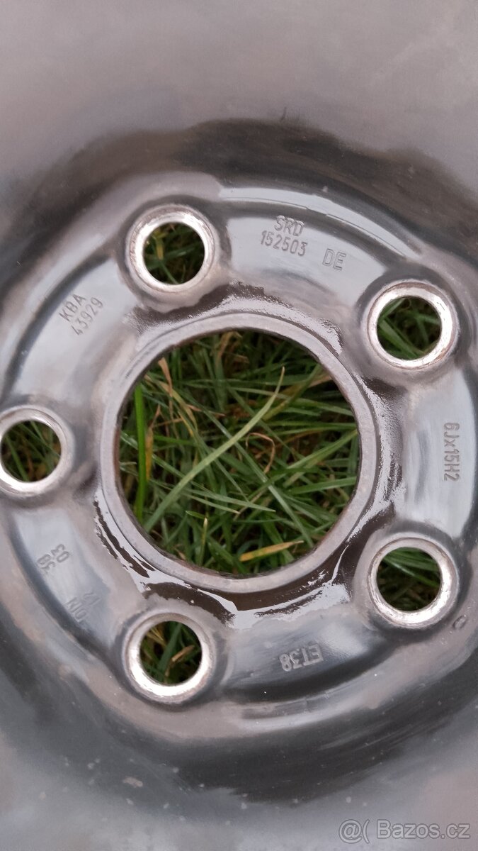 4x ORIGINÁLNÍ ocelové disky 5x100 R15 6J ET38 – VW/Škoda (TO - 5