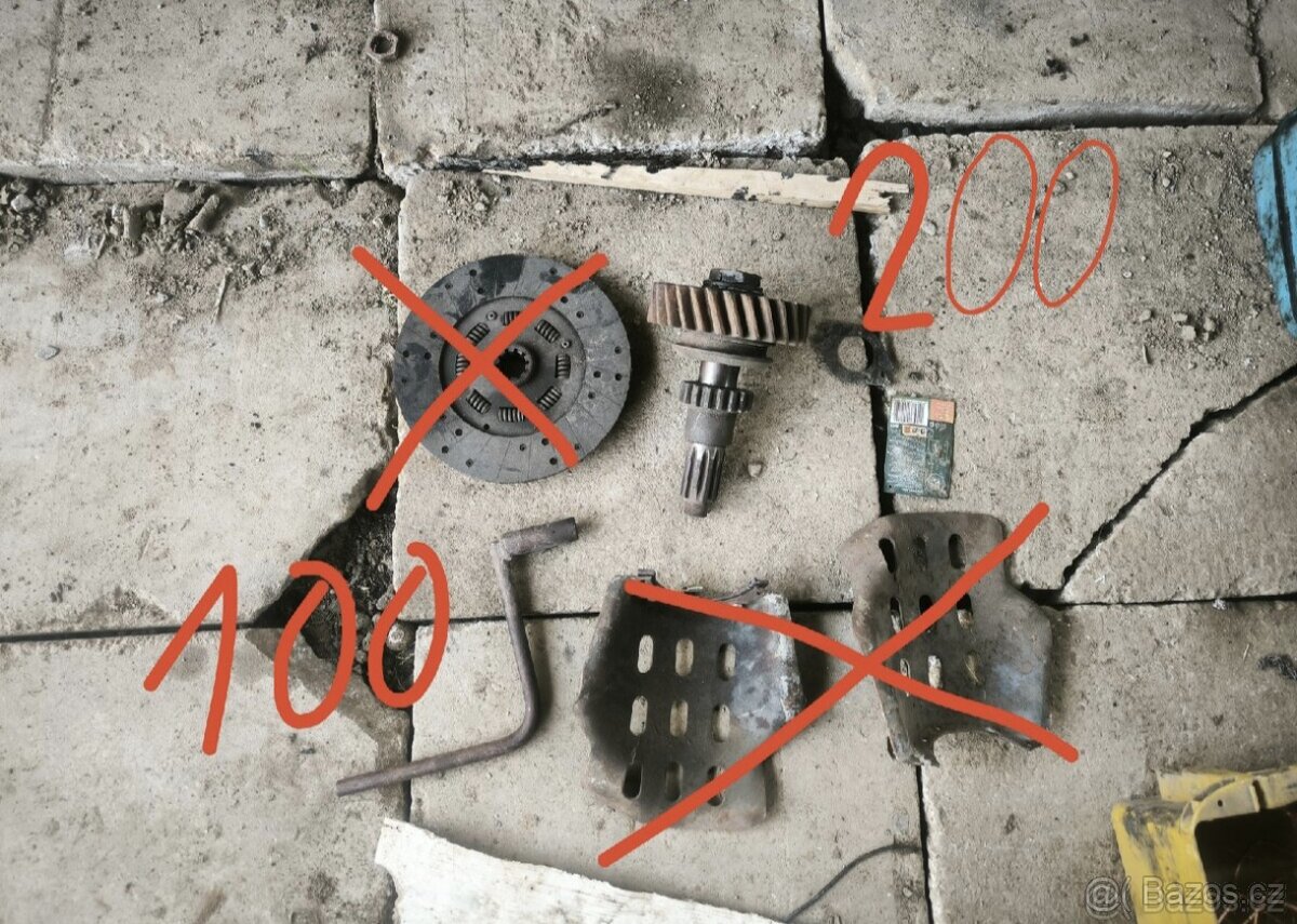 Díly na traktor - 5