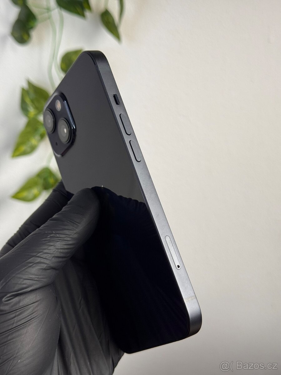 iPhone 13 128GB černý - 5