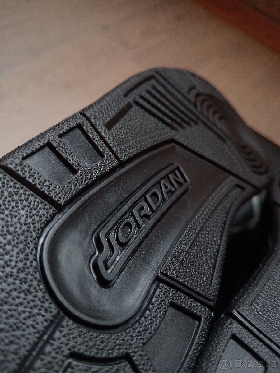 Jordan spizike Black cat - 5
