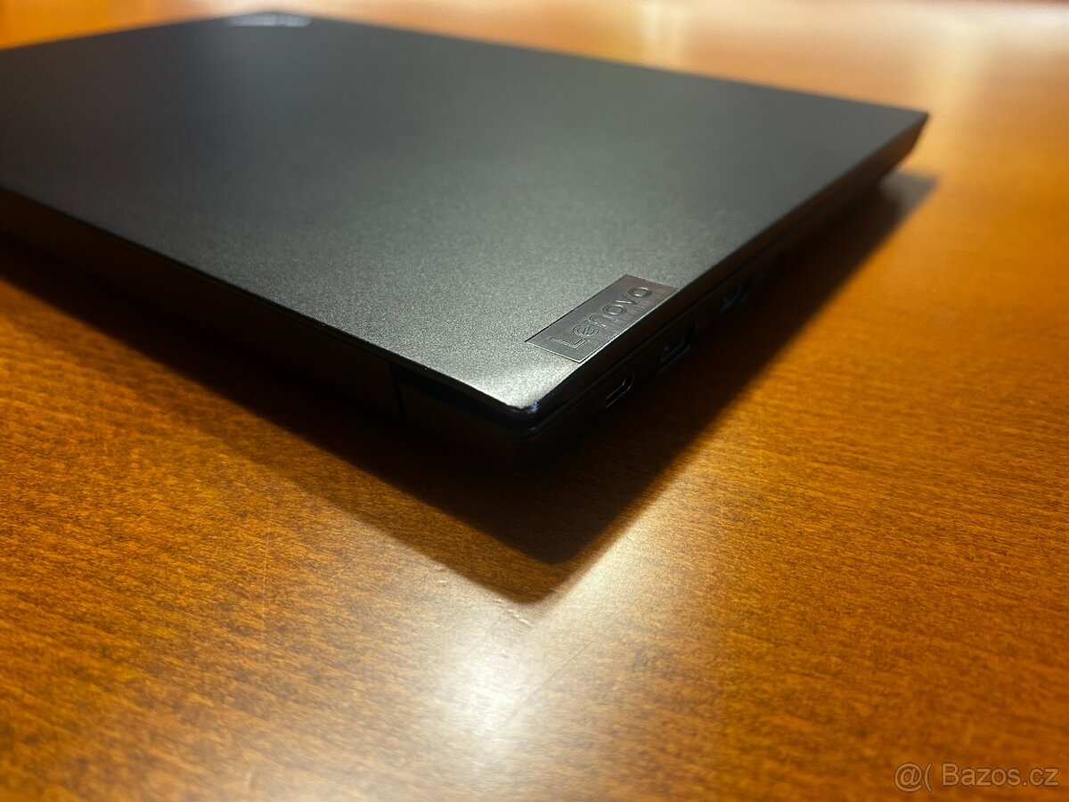 ThinkPad E14 Gen 4 | i7-12th | 40GB RAM | 1TB SSD | MX550 - 5