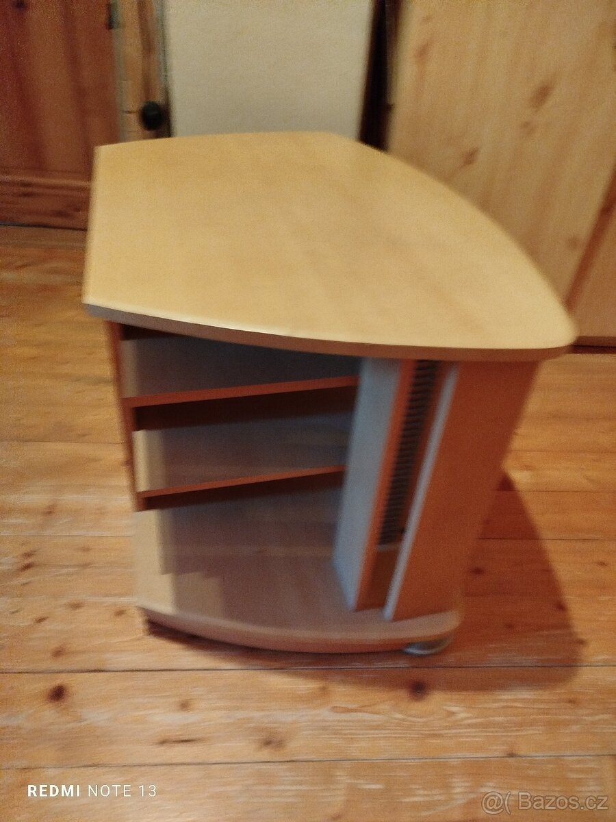 Televizní stolek - 5