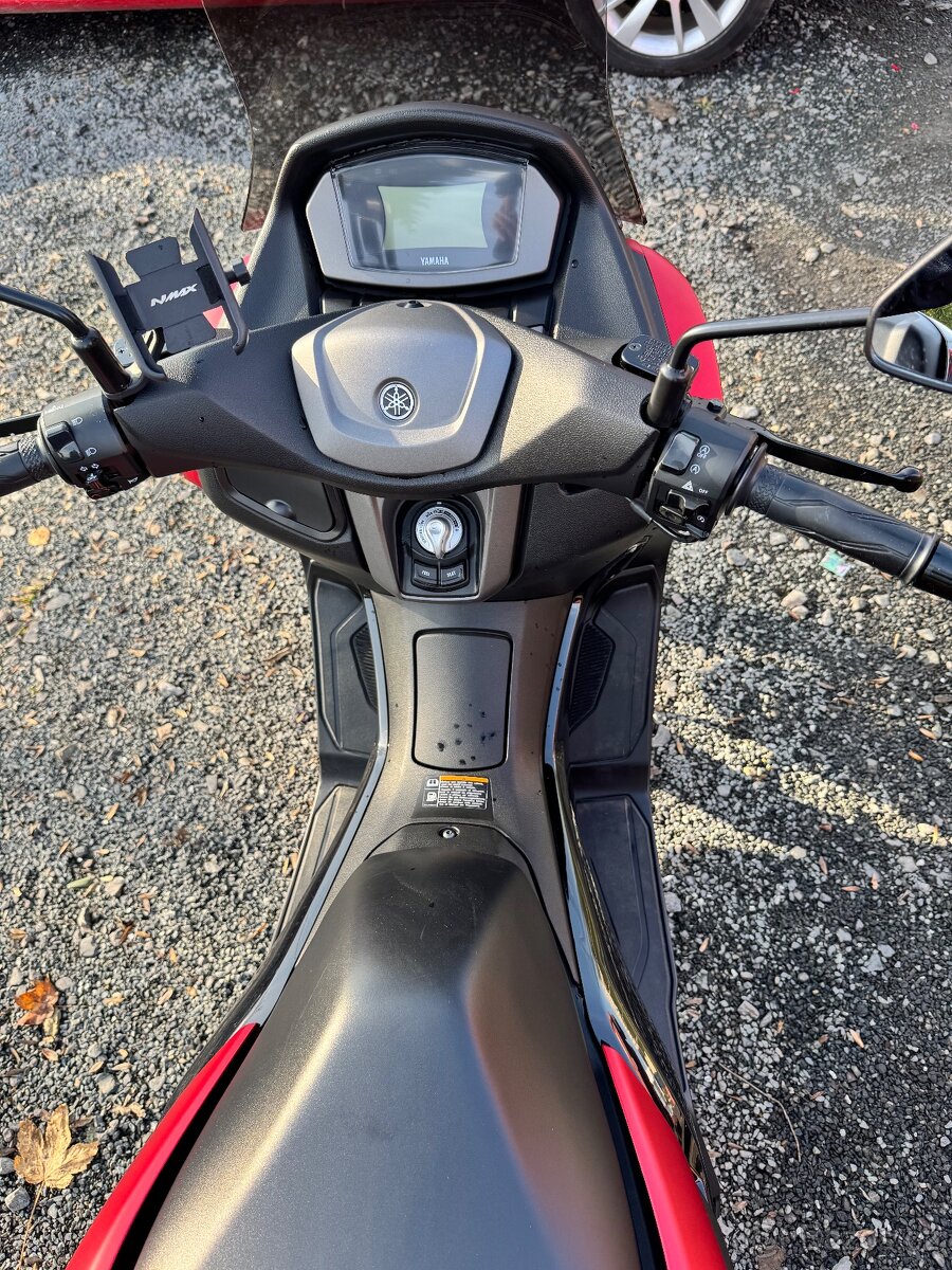 Yamaha Nmax 125 - 5