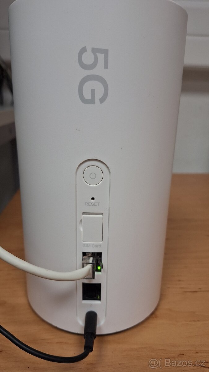 Xiaomi 5G CPE Pro (model CB0401V2) - 5