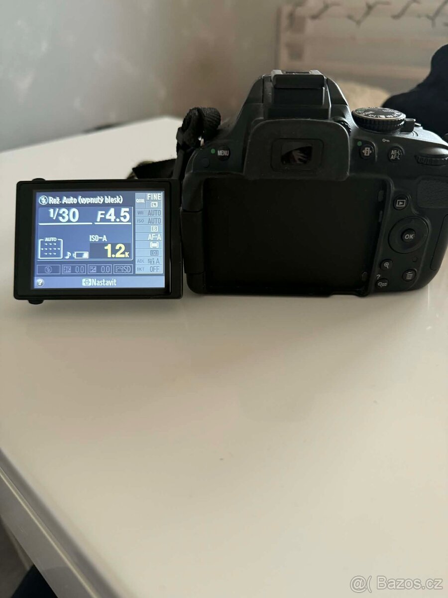 Nicon D5100 - 5