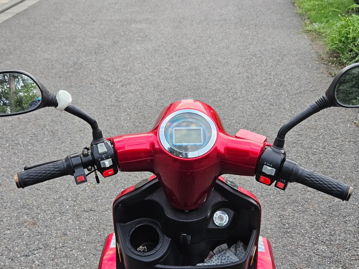 Elektrická čtyřkolka SELVO - 5