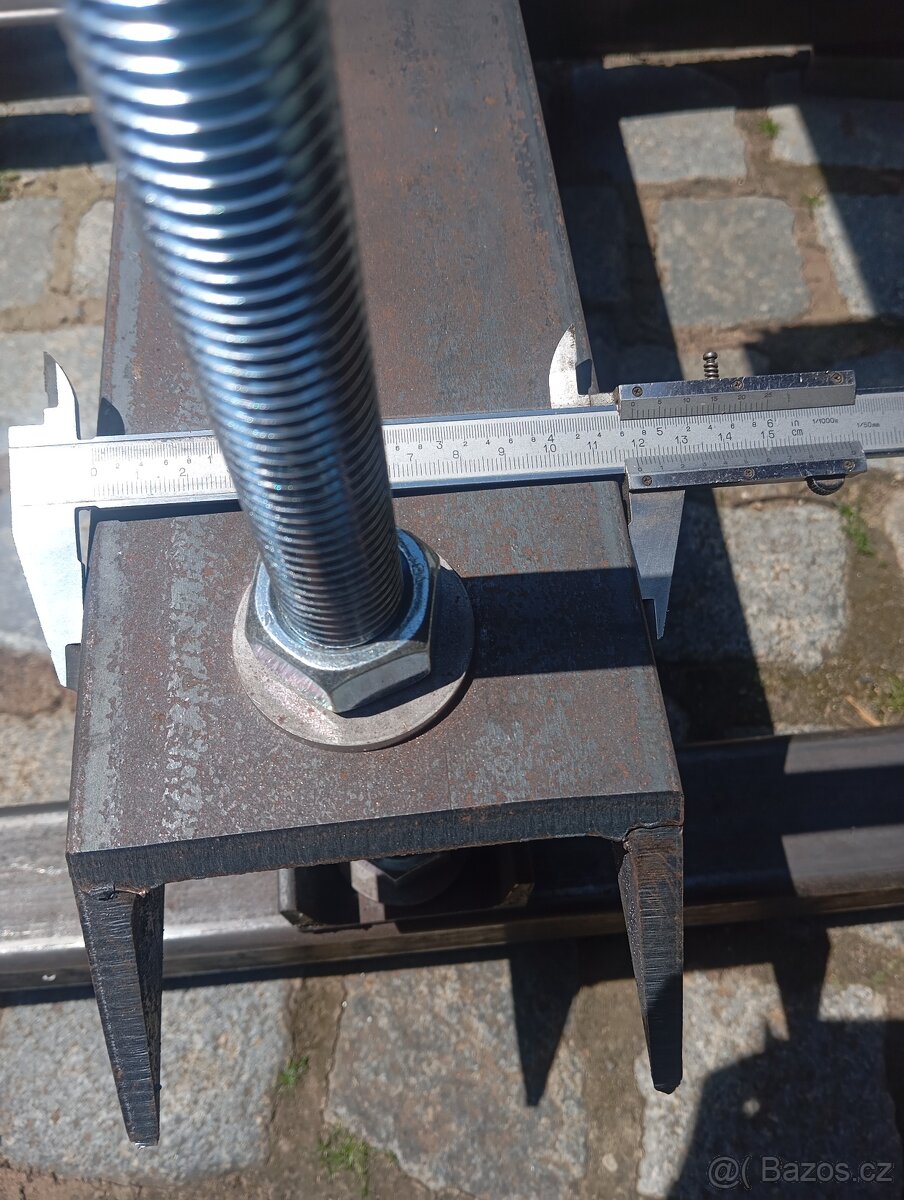 Hydraulický lis - 5