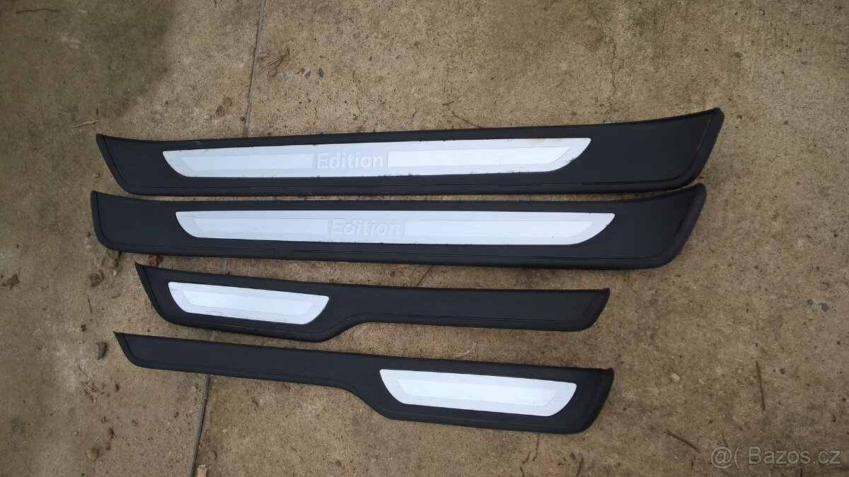 BMW E90/E91 EDITION nášlapy - 5