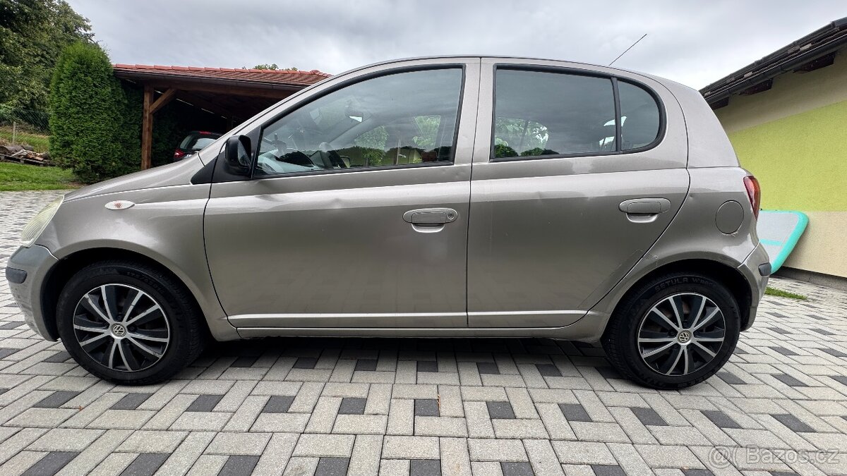 Toyota Yaris 2003 VVT-i 1.0 benzín - 5