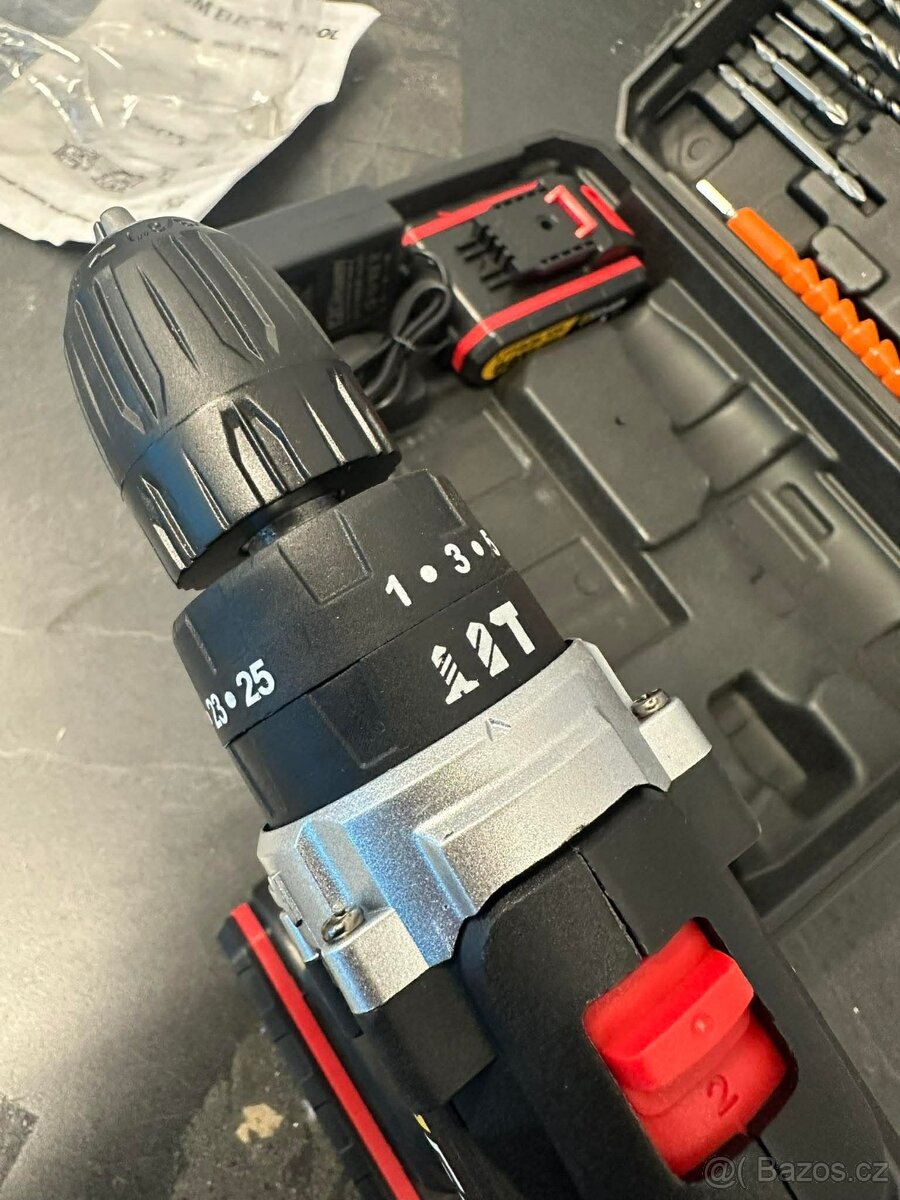 Aku vrtačka / šroubovák (1073) - 5