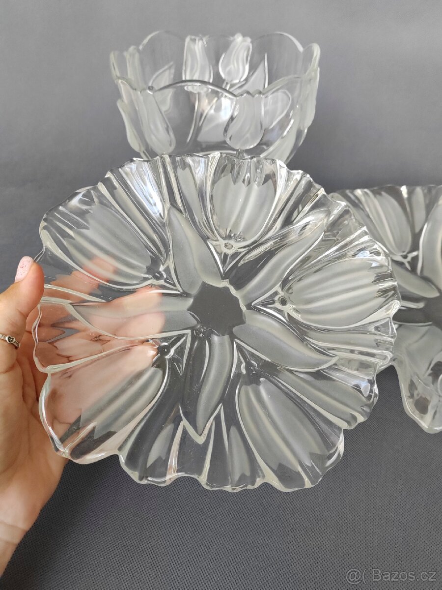 Sada skleněných servirovacich talířů a mísy od Mikasa - 5