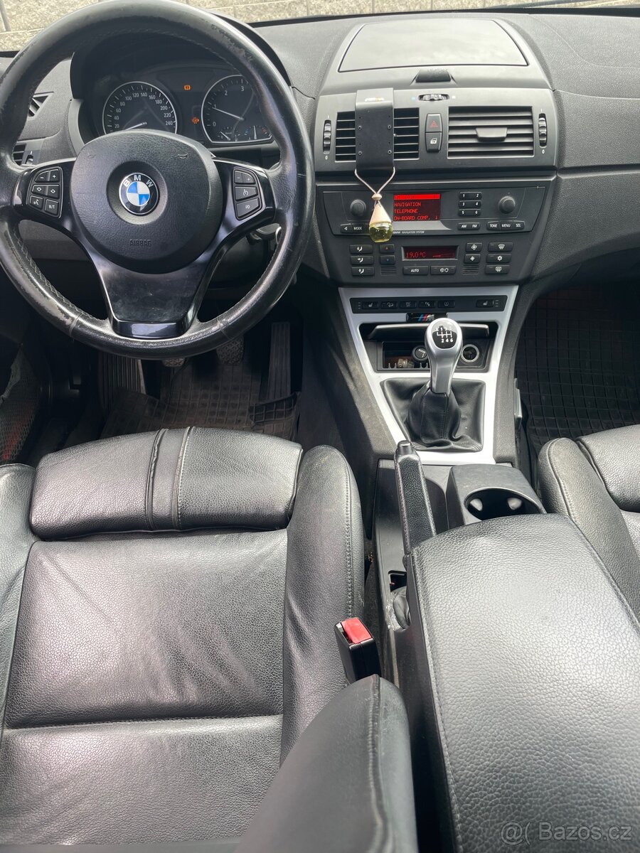 Prodám Bmw X3, provoz od 2005, 234000km, manuální převodovka - 5