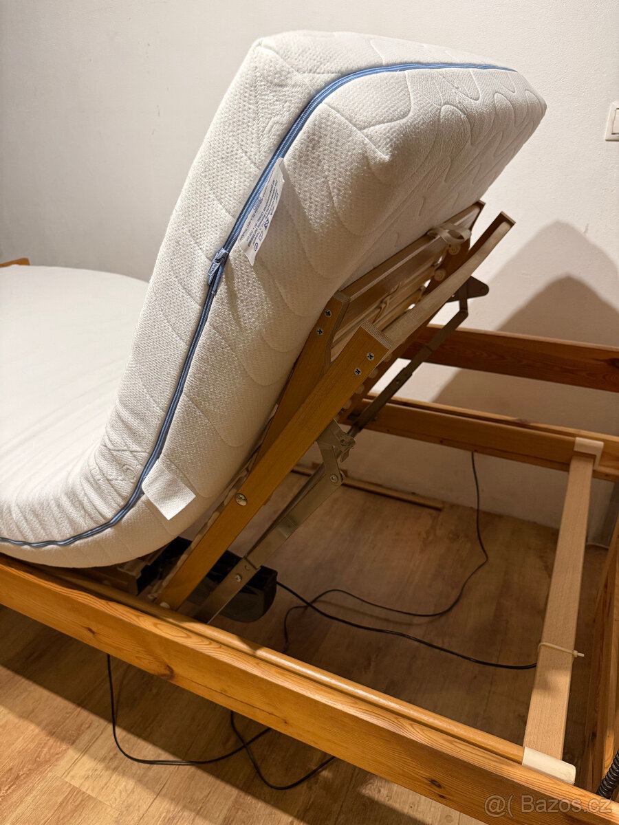 Zdravotní postel s elektrickým roštem a zdravotní matrací - 5