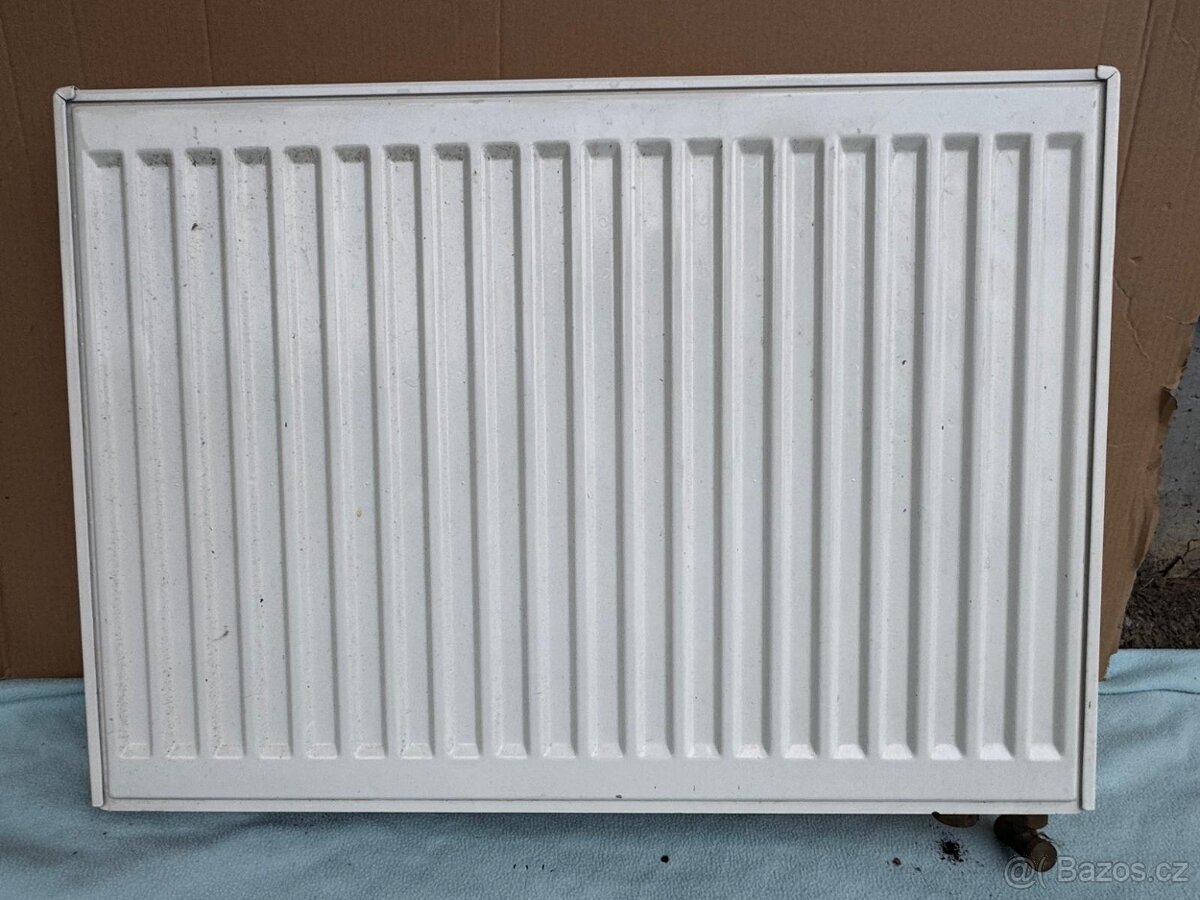 DESKOVÝ RADIÁTOR KORADO - 5