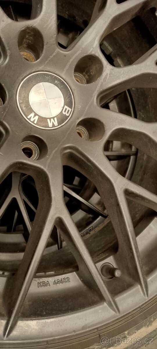 BMW kola letní r18 - 5