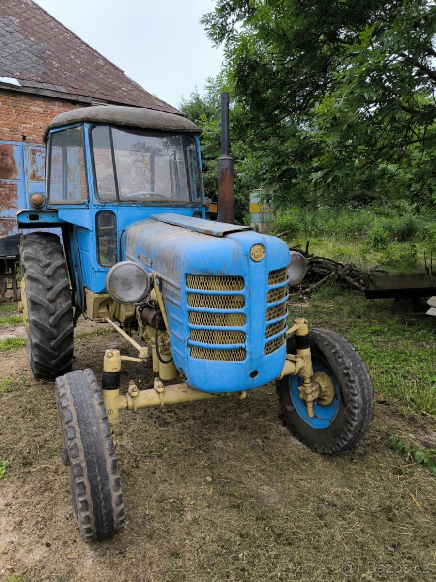 Traktor Zetor 3011 + pluh zdarma - 5