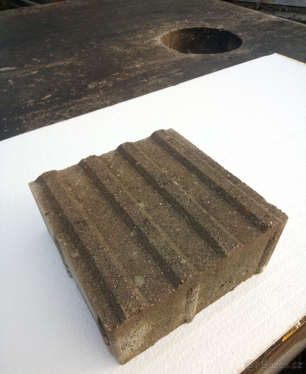 Zámková dlažba - 5