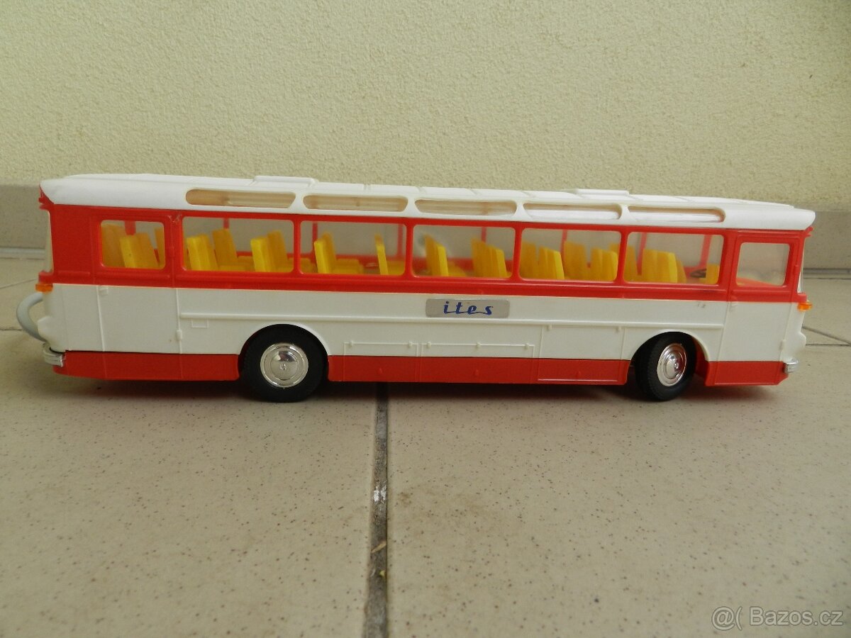 KAROSA ŠD 11 - ITES r. 1980 - ČSSR - 5