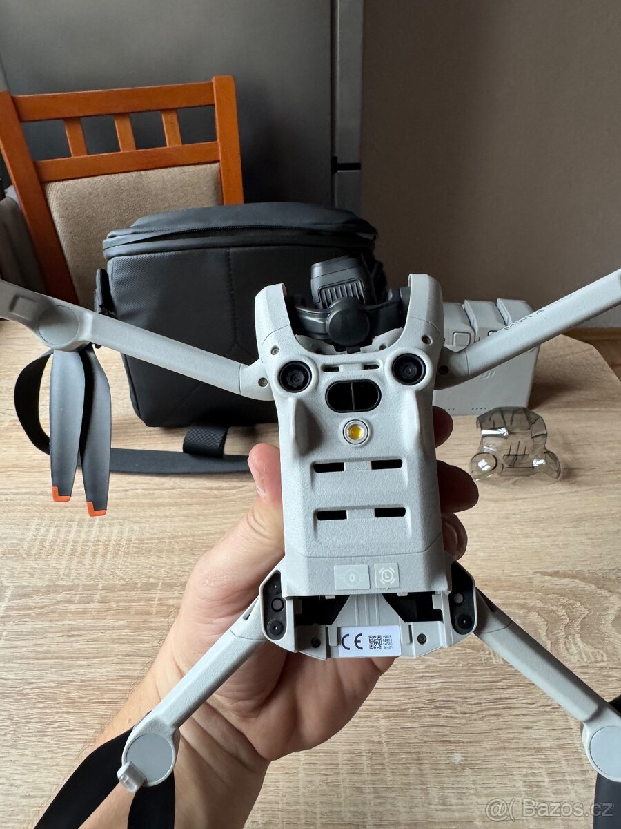 DJI Mini 4 Pro Fly More Combo - 5