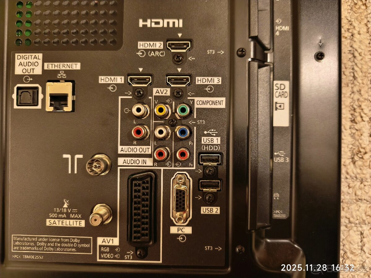 PANASONIC TX-L37DT35E (Stříbrná) - 5