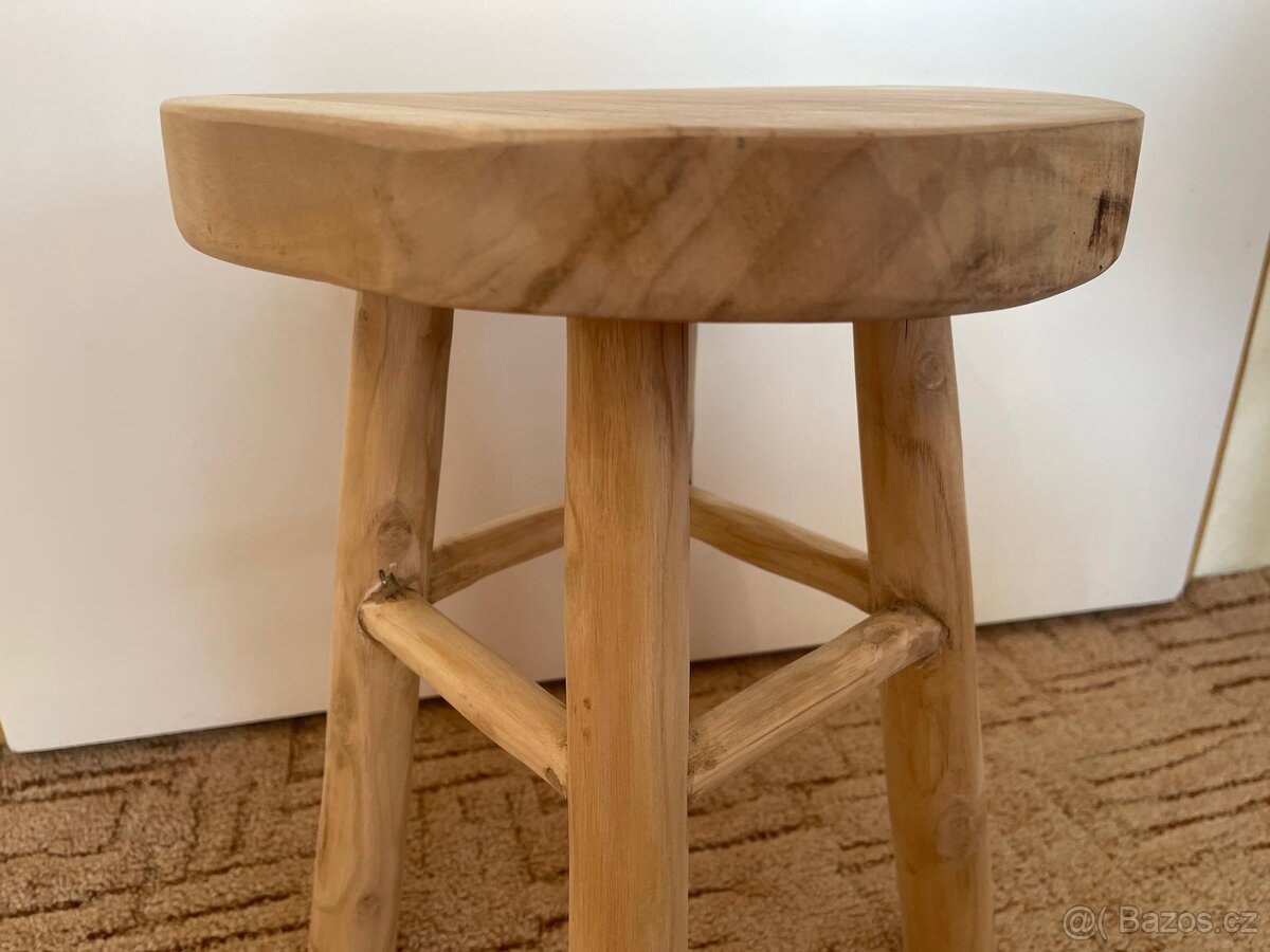 Dřevěná stolička - domácí výroba - 5